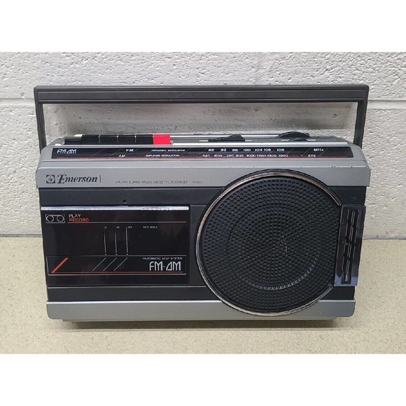 Emerson AM FM Radio Cassette Tape Recorder Player Boom Box Vintage Works K3663 - Picture 2 of 8